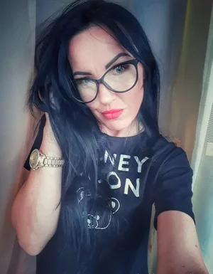 Ania Dyskretnie